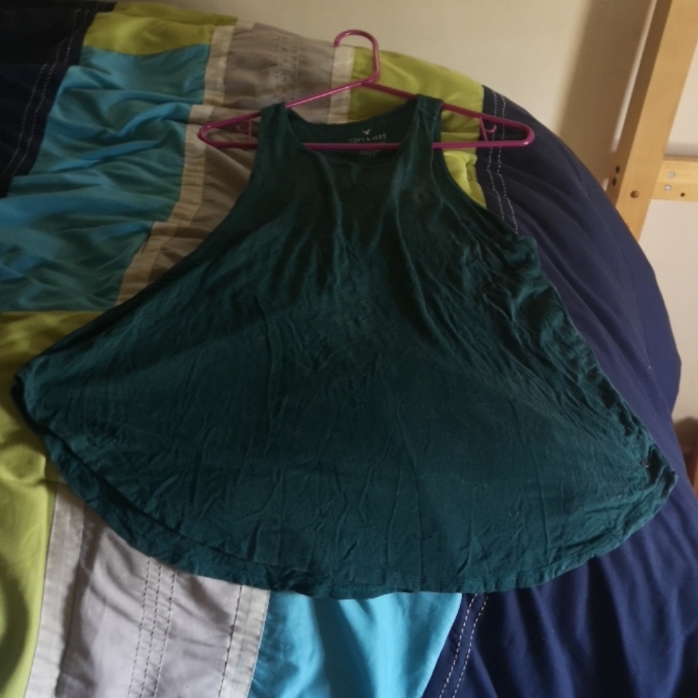 Green Tank - Picture 3 of 3